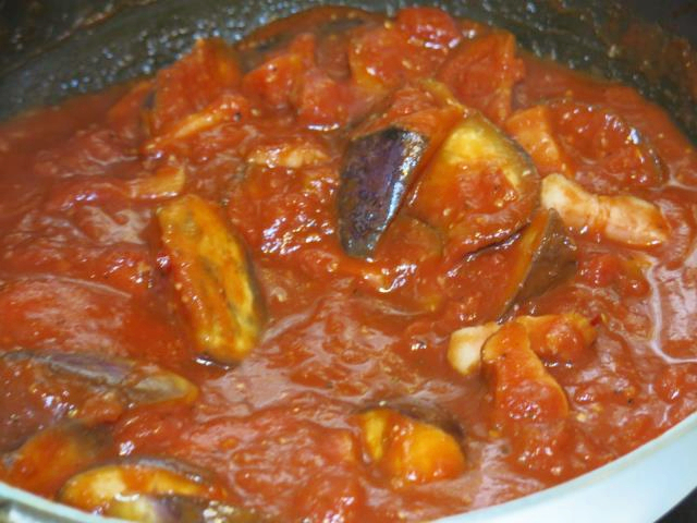 arrabiata-skillet-meat-sauce