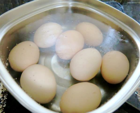 小川養鶏場　温泉卵
